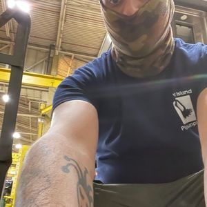 Meet your Posher, Luis